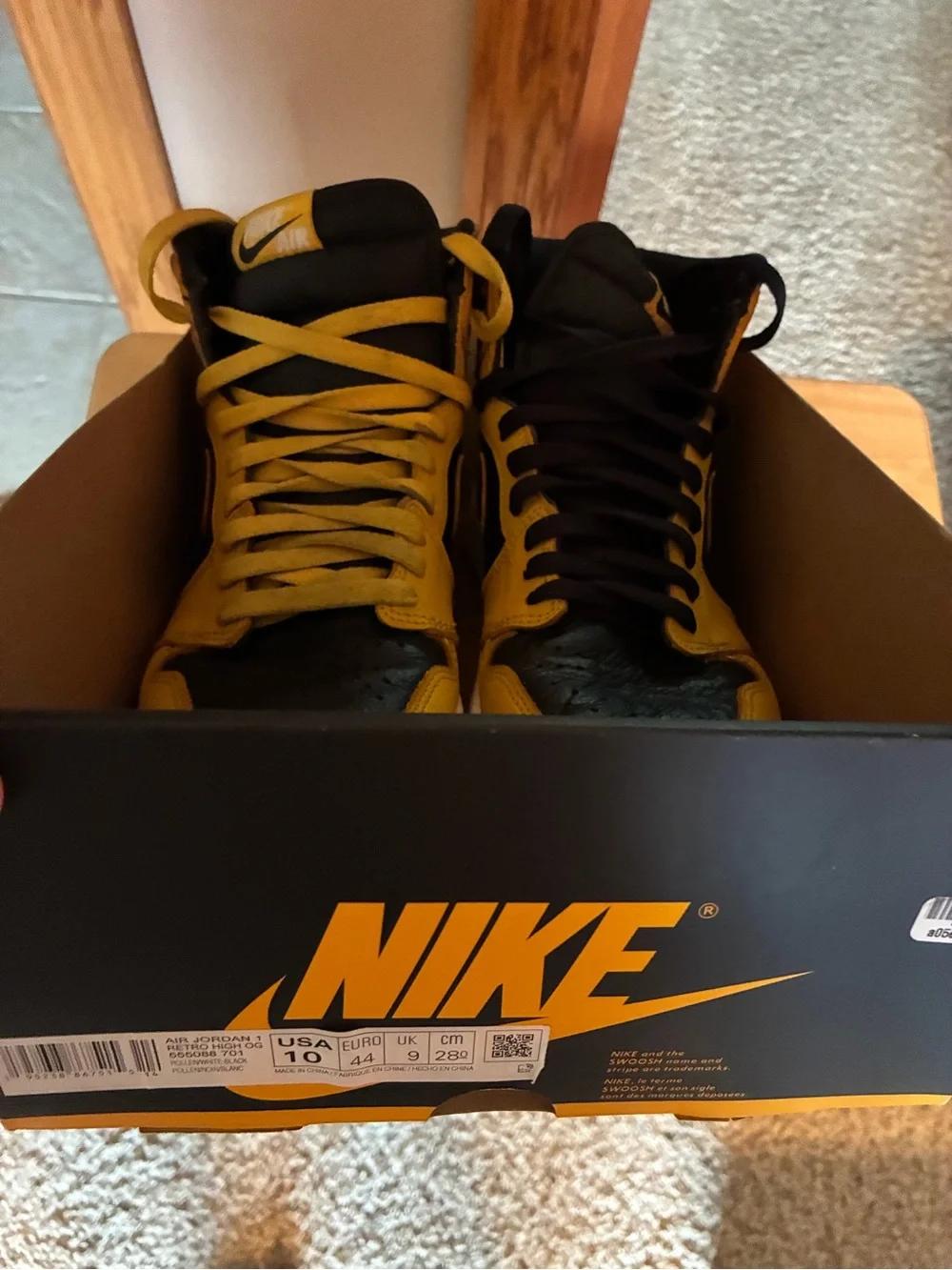 Nike Men’s High-Top Sneakers - Yellow & Black